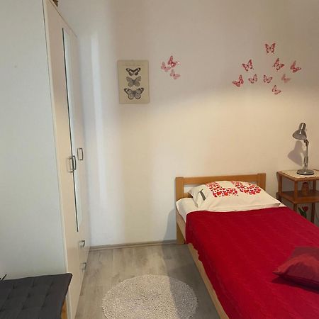 Apartmani Kate Stari Grad  Exterior photo