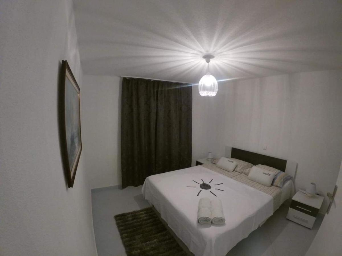 Apartmani Kate Stari Grad  Exterior photo
